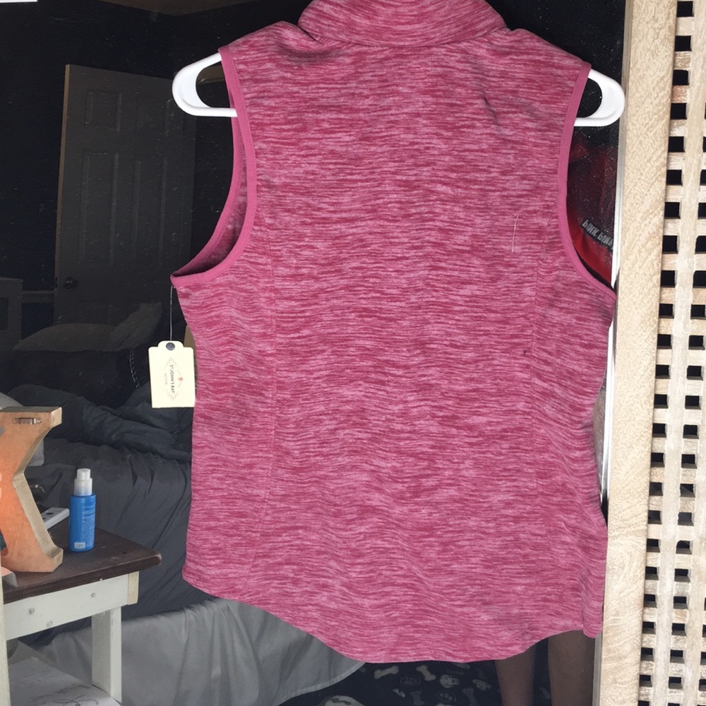 Pink vest!